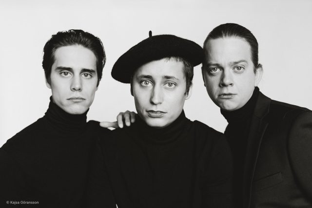 IJustWantToBeCool group photo black and white