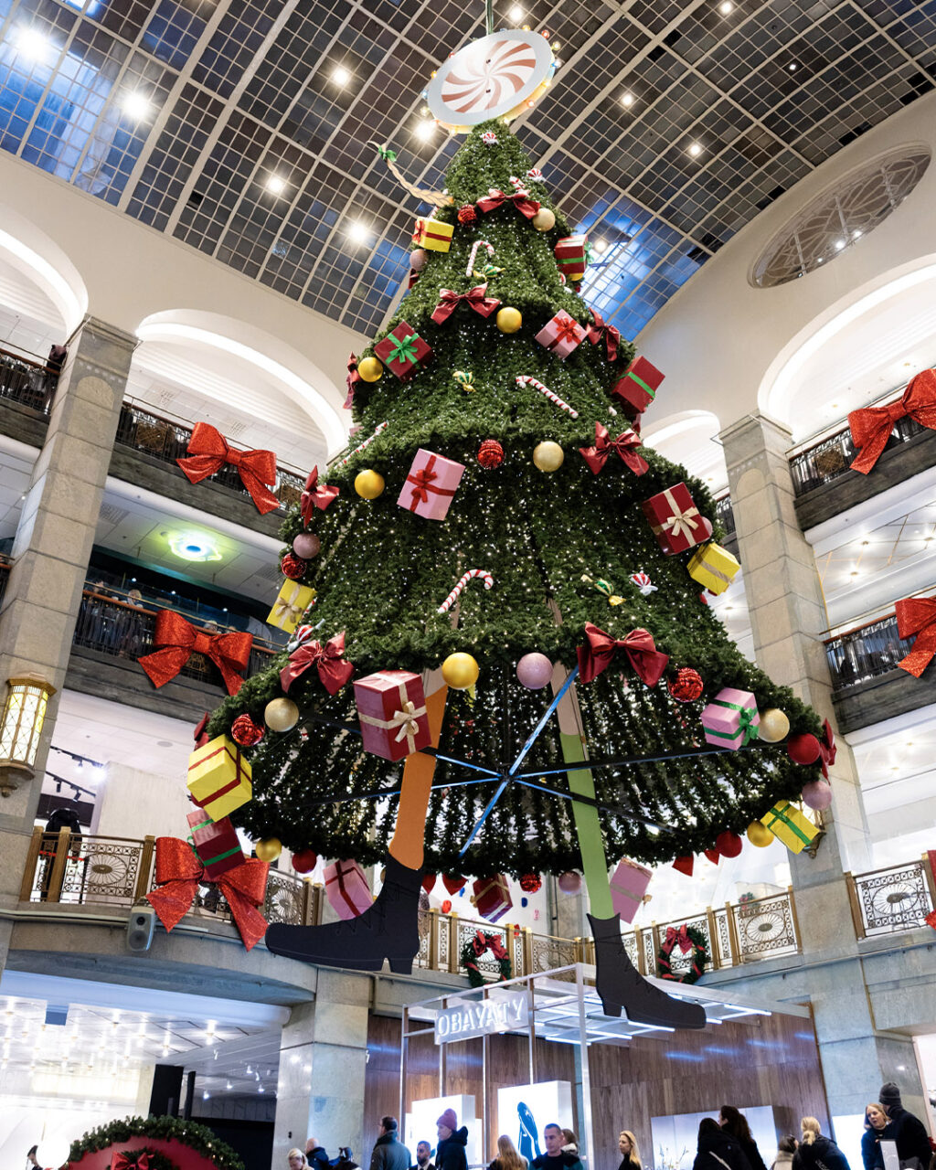 christmas tree at nk